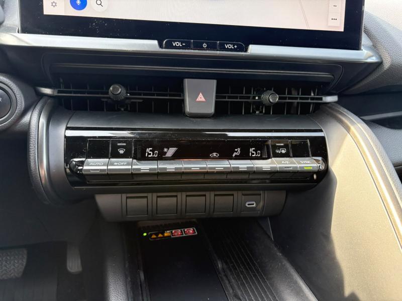 Toyota C-HR 1.8 Hybrid - photo 12