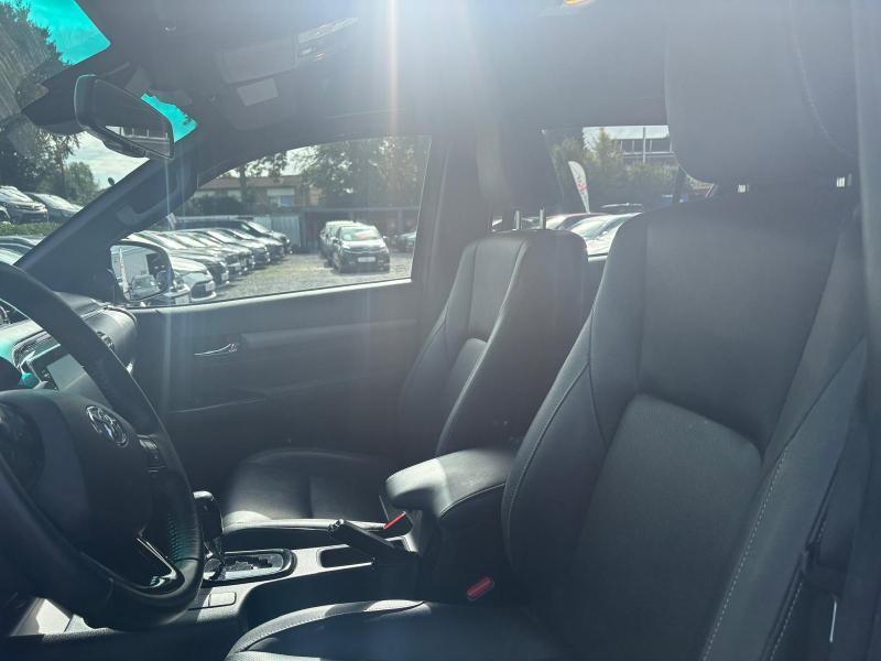 Toyota Hilux 2.8 D-4D Double Cabine Comfort - photo 14