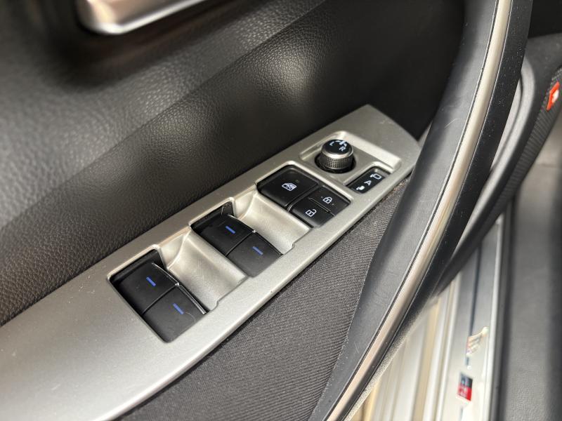 Toyota Corolla 1.8 Hybrid GR SPORT - photo 19
