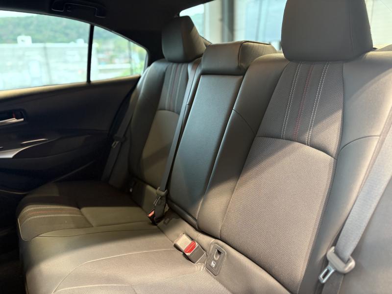 Toyota Corolla 1.8 Hybrid GR SPORT - photo 15