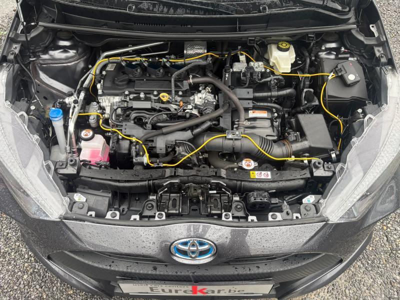Toyota Yaris 1.5 Hybrid DYNAMIC - photo 17