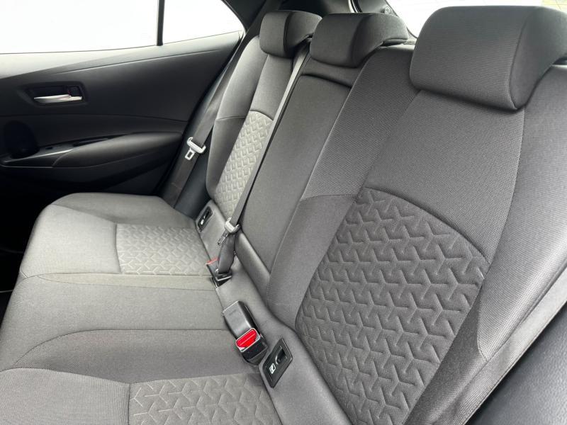 Toyota Corolla 1.8 Hybrid Dynamic Plus e-CVT - photo 15