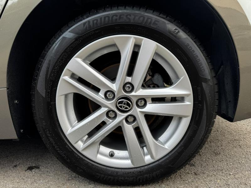 Toyota Corolla 1.8 Hybrid Dynamic Plus e-CVT - photo 19