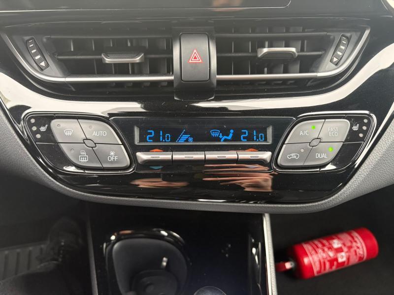 Toyota C-HR 1.8 Hybrid C-lub Bi-tone - photo 12