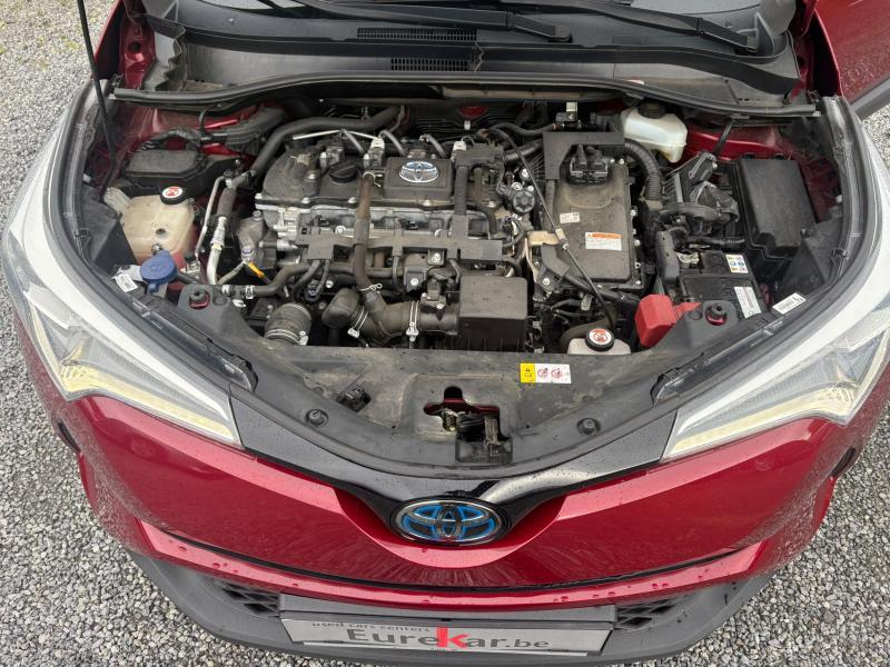 Toyota C-HR 1.8 Hybrid C-lub Bi-tone - photo 18
