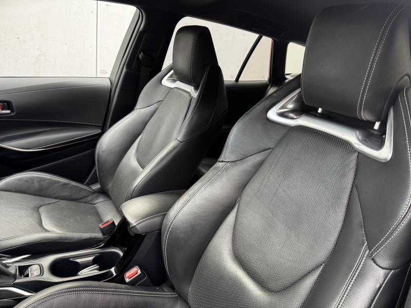 Toyota Corolla TS 1.8 HYBRID PREMIUM - photo 14