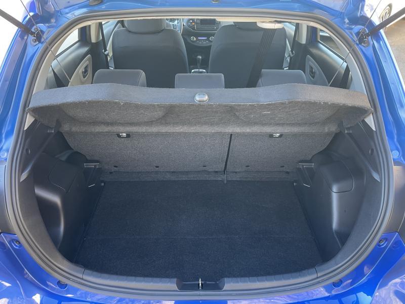 Toyota Yaris 1.5 HYBRID - Eurekar - photo 14