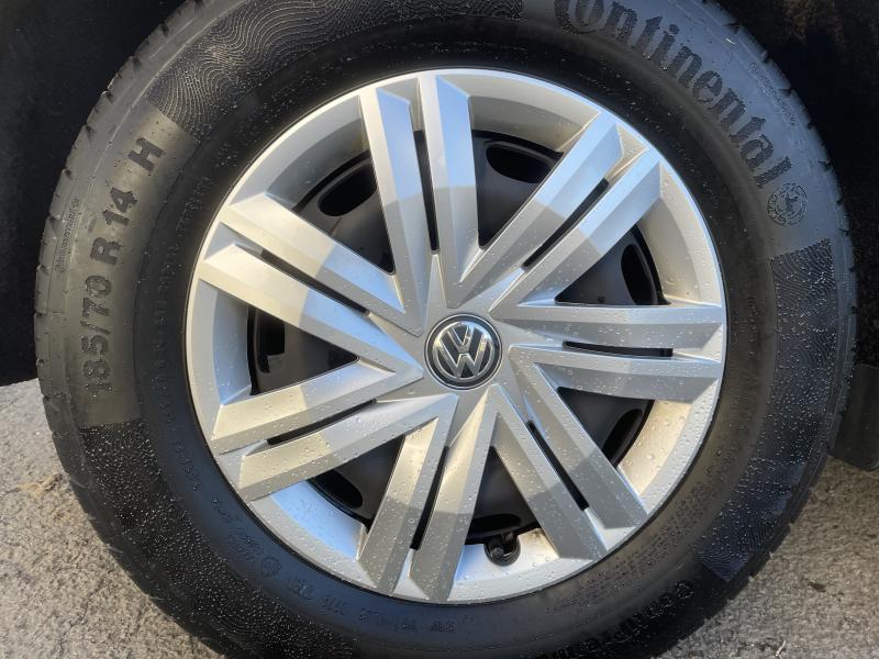 Volkswagen Polo 1.0i - Eurekar - photo 15