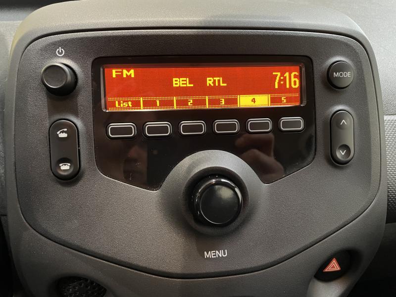 Toyota Aygo 1.0 VVT-i 5MT - Eurekar - photo 9