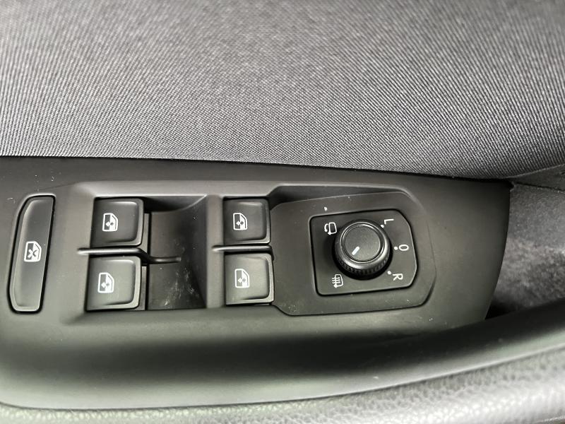 Volkswagen Passat Variant 1.6 CR TDi - Eurekar - photo 8
