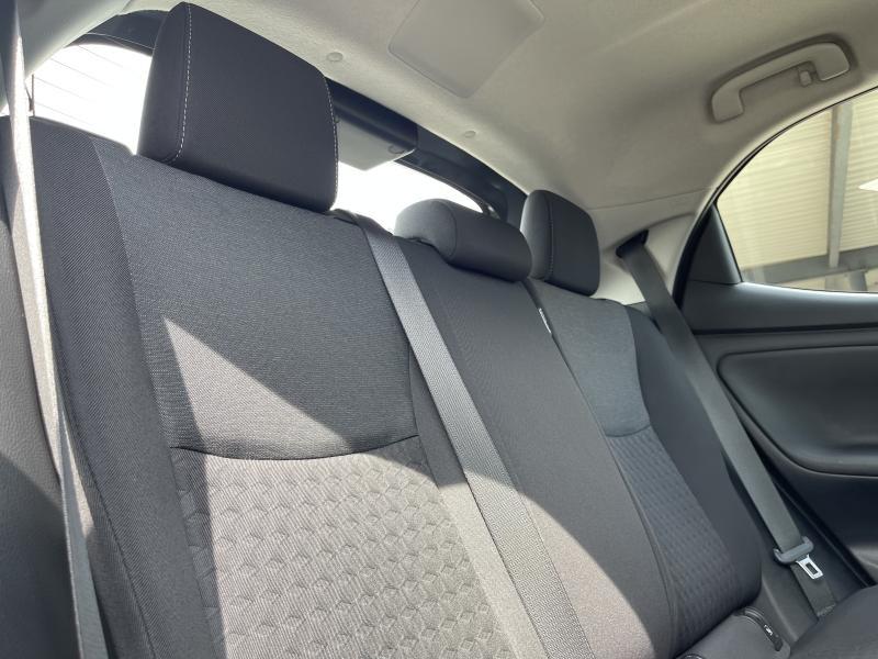 Toyota Yaris 1.0 VVT-I DYNAMIC - photo 14