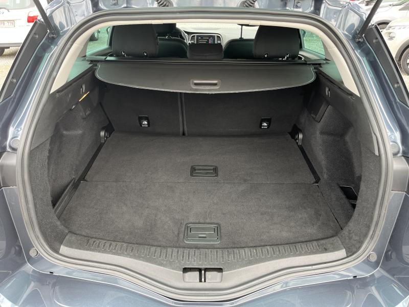 Renault Mégane 1.2i - Eurekar - photo 16