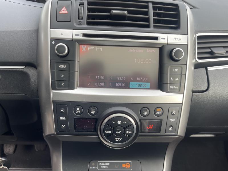 Toyota Verso 1.6 VVT-I - Eurekar - photo 10