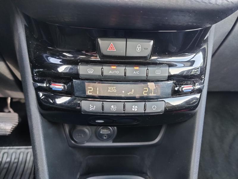 Peugeot 2008 1.2i Boite Auto - photo 8