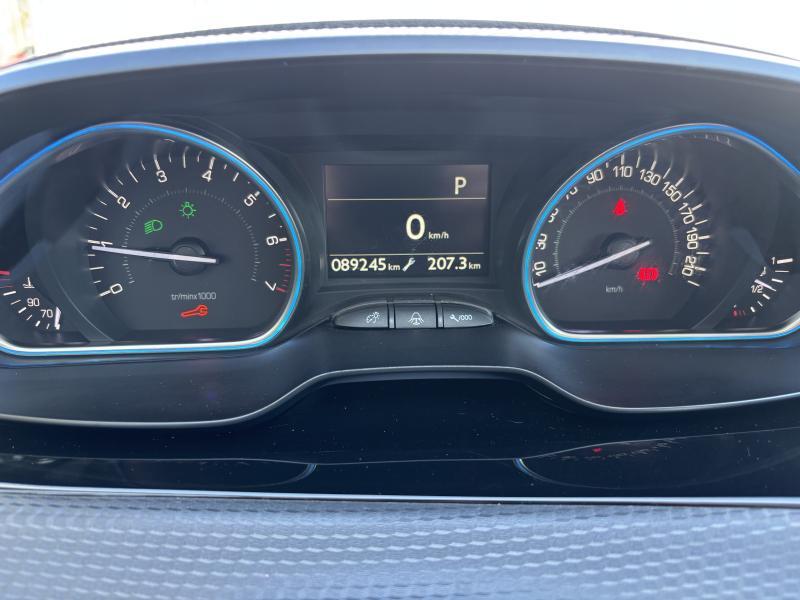 Peugeot 2008 1.2i Boite Auto - photo 7