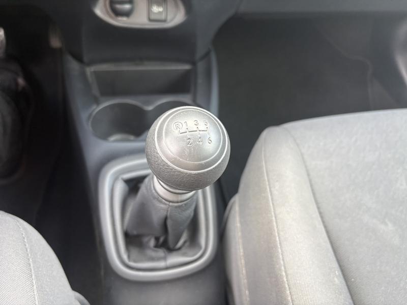 Toyota Yaris 1.5 VVT-i YOUNG - photo 11