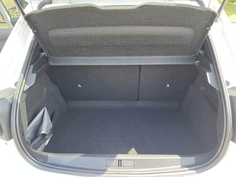Peugeot 208 1.2i GT LINE BOITE AUTO - photo 21