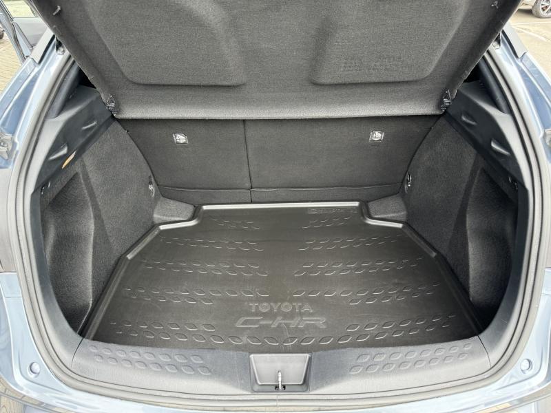 Toyota C-HR 1.8 Hybrid - photo 17