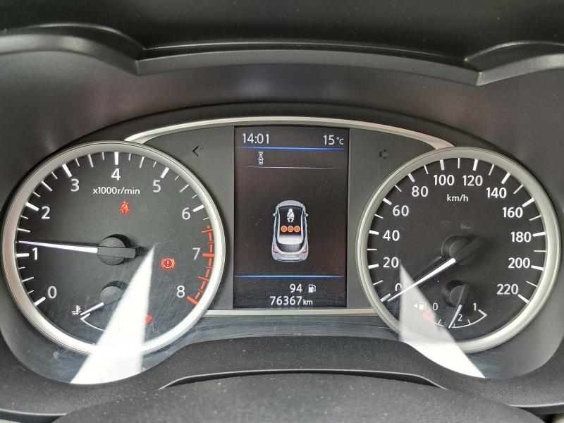 Nissan Micra 1.0i - photo 7