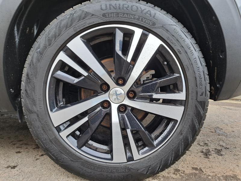 Peugeot 5008 1.2i 7 PLACES - photo 22