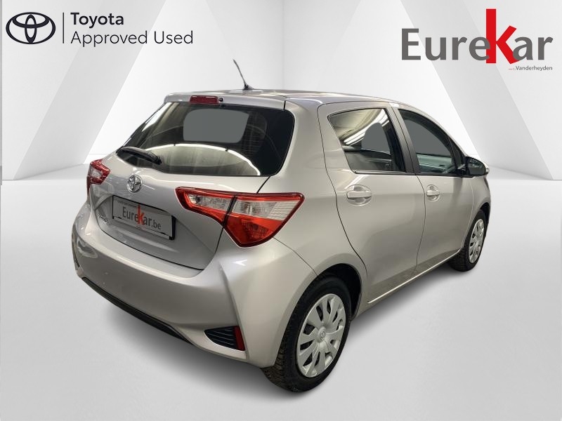 Toyota Yaris 1.5 VVT-IE 6MT Active Pack Y - photo 5