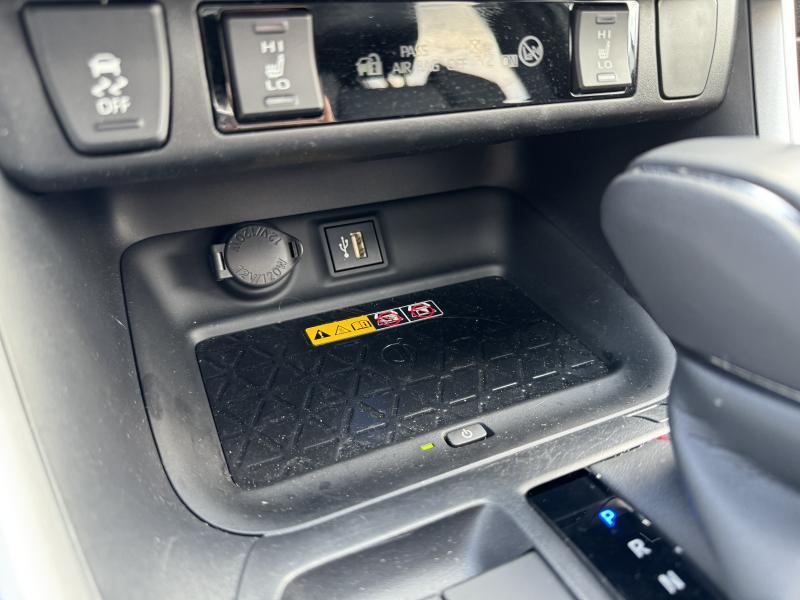 Toyota RAV-4 2.5 PLUG-IN - photo 16