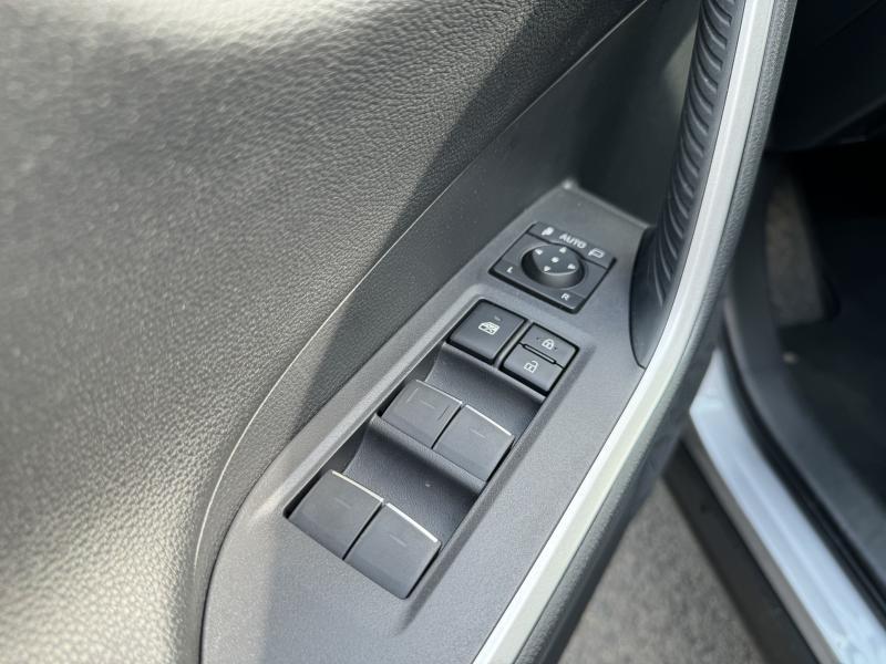 Toyota RAV-4 2.5 PLUG-IN - photo 8
