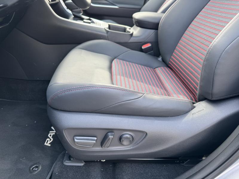 Toyota RAV-4 2.5 PLUG-IN - photo 9