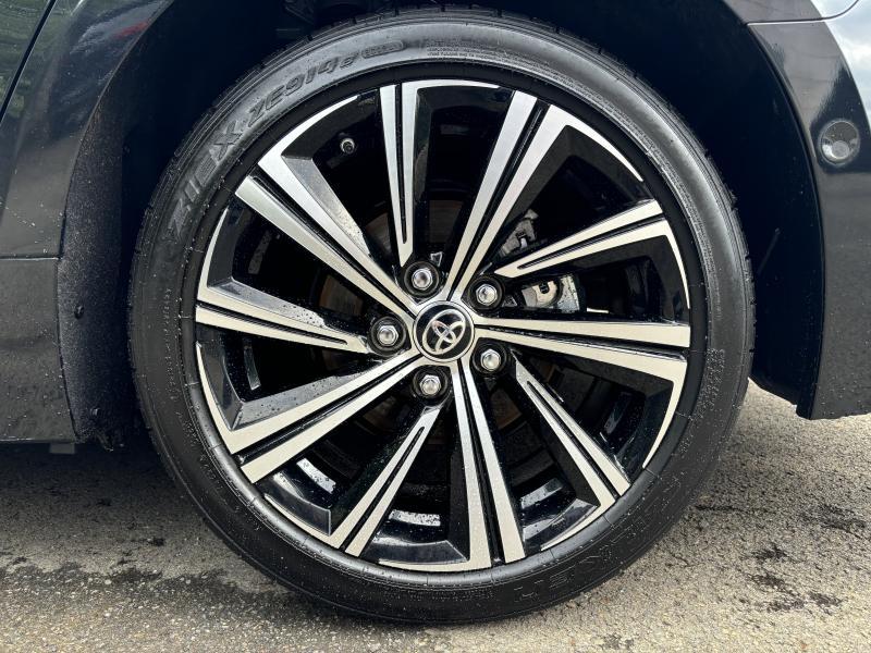 Toyota Corolla TS 1.8 HYBRID TOURING SPORT STYLE - photo 18