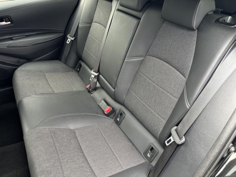 Toyota Corolla TS 1.8 HYBRID TOURING SPORT STYLE - photo 14