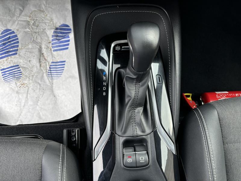 Toyota Corolla TS 1.8 HYBRID TOURING SPORT STYLE - photo 8