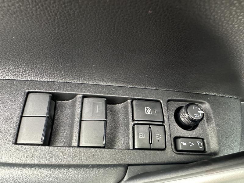 Toyota Corolla Cross 2.0 Hybrid AWD Style - photo 18