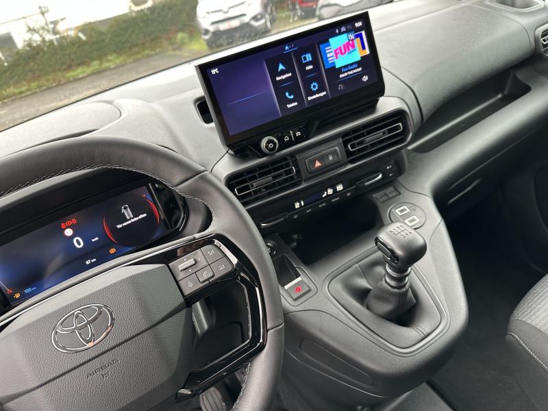 Toyota ProAce City Verso 1.2 ess 110 cv - photo 6