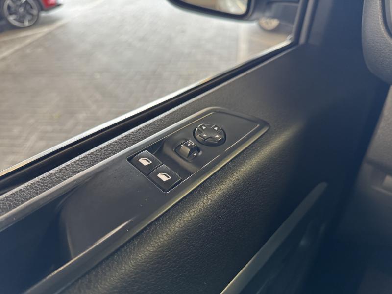 Peugeot Expert 2.0 HDI - photo 10