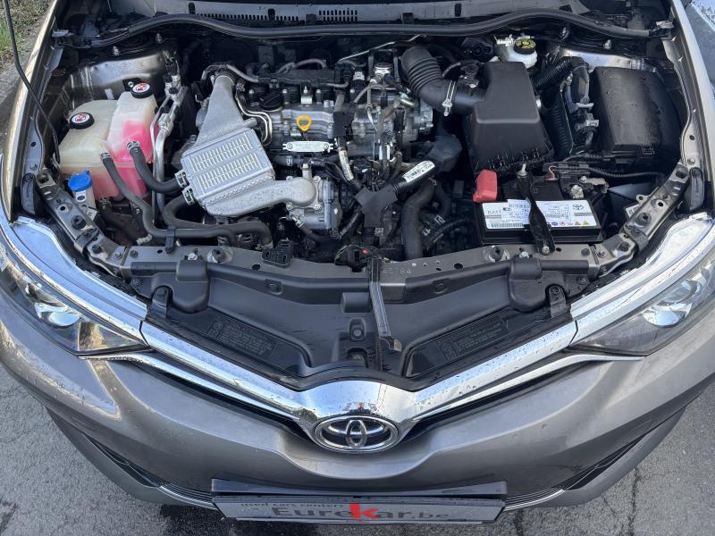 Toyota Auris 1.2 VVT-i Dynamic - photo 17