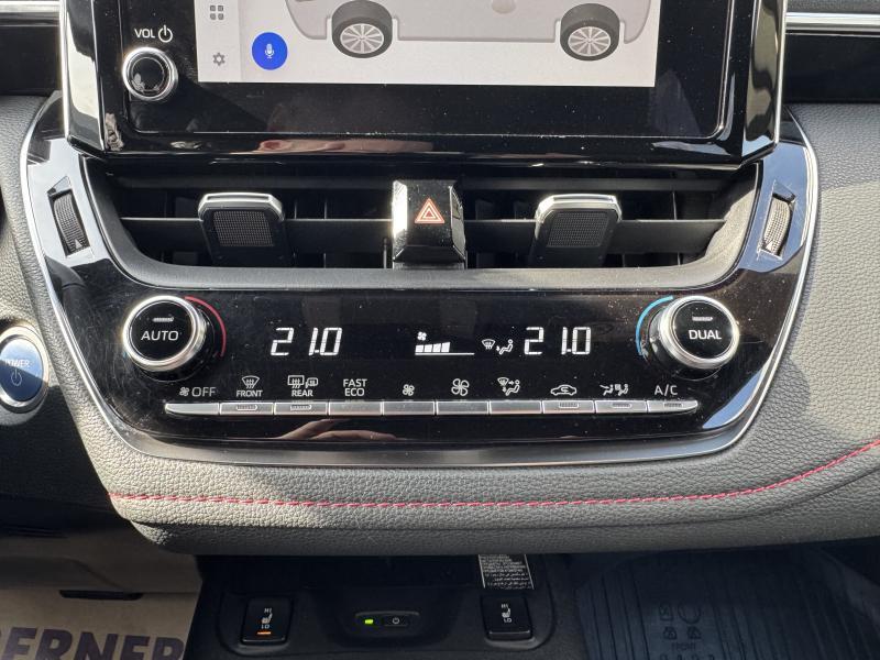 Toyota Corolla TS 1.8 Hybrid Premium - photo 16