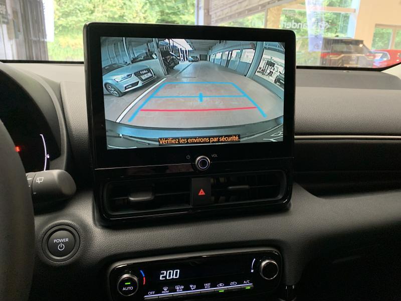Toyota Yaris 1.5 HYBRID - photo 11