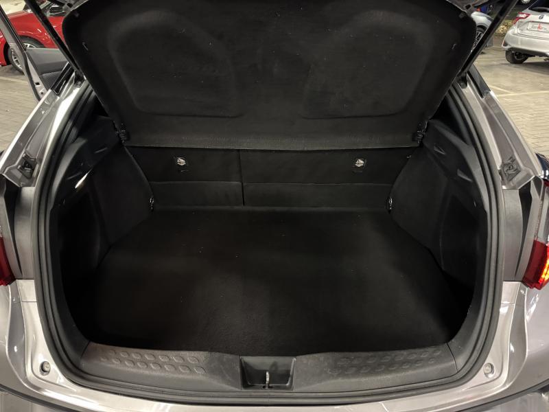 Toyota C-HR 1.8 Hybrid - photo 18