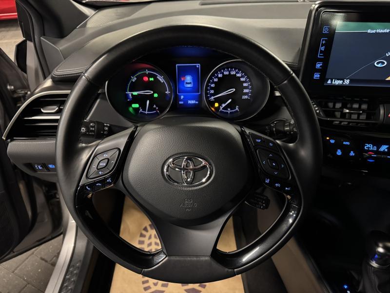 Toyota C-HR 1.8 Hybrid - photo 8