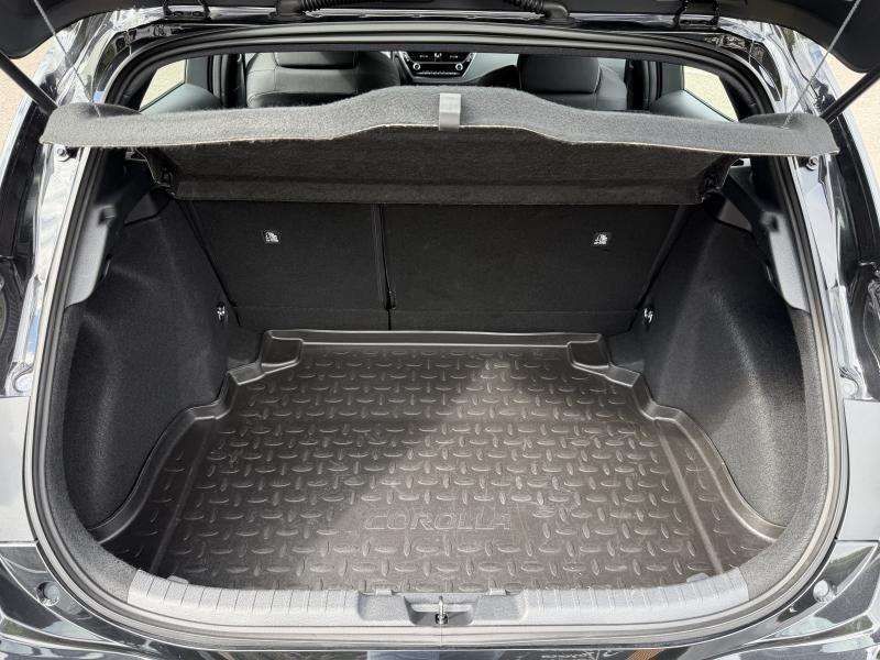 Toyota Corolla 1.8 Hybrid CVT Dynamic - photo 18