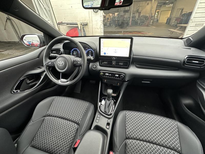 Toyota Yaris 1.5 Hybrid 130 - photo 6