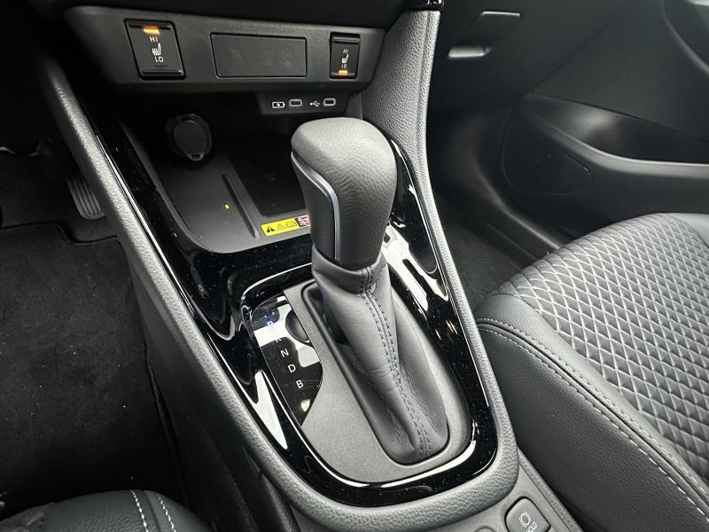 Toyota Yaris 1.5 Hybrid 130 - photo 17