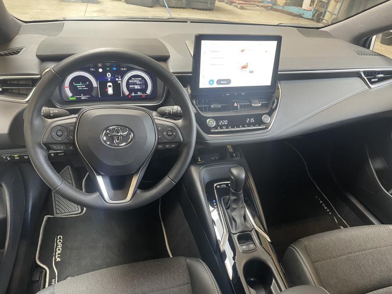 Toyota Corolla 1.8 Hybrid CVT - photo 15