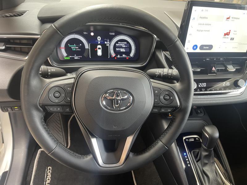 Toyota Corolla 1.8 Hybrid CVT - photo 6