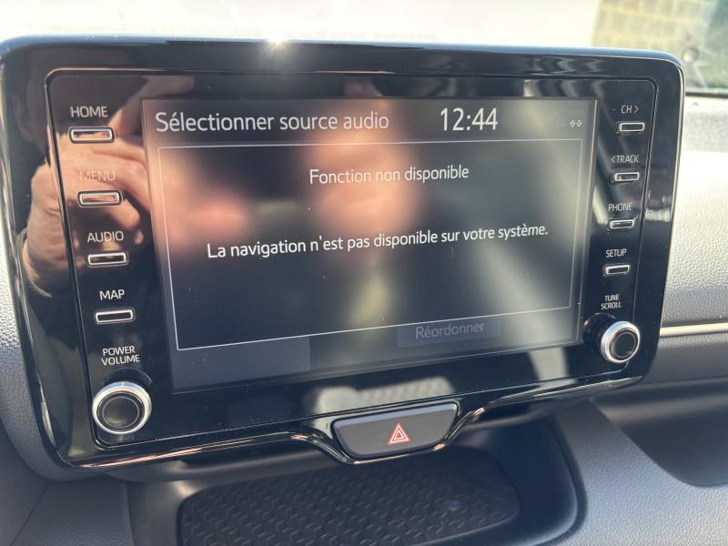 Toyota Yaris 1.5 HYBRID Dynamic - photo 13