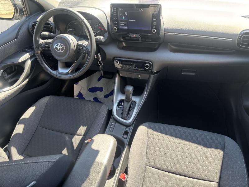 Toyota Yaris 1.5 HYBRID Dynamic - photo 17