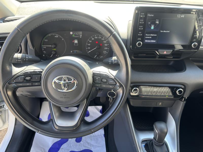 Toyota Yaris 1.5 HYBRID Dynamic - photo 6