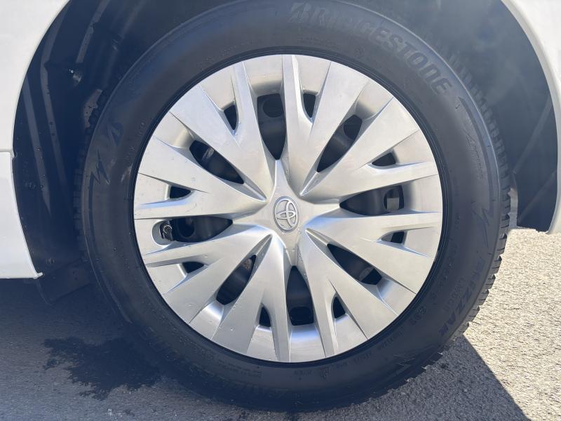 Toyota Yaris 1.5 HYBRID Dynamic - photo 20