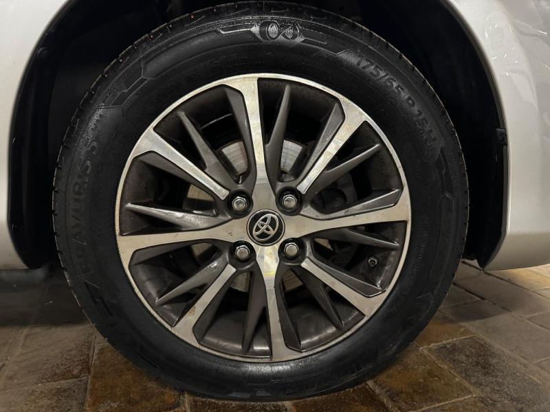 Toyota Yaris 1.5 VVTI - photo 21