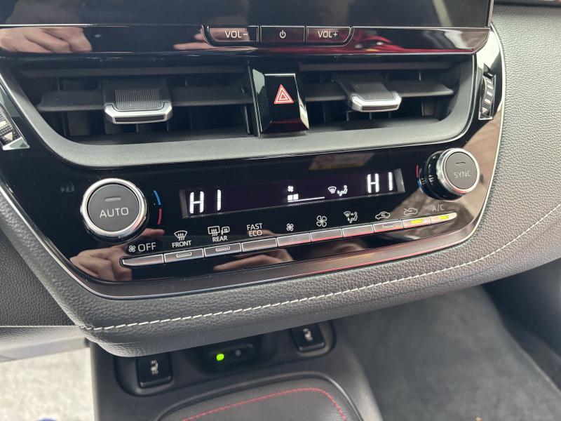 Toyota Corolla Hatchback 1.8 Hybrid GR Sport - photo 9